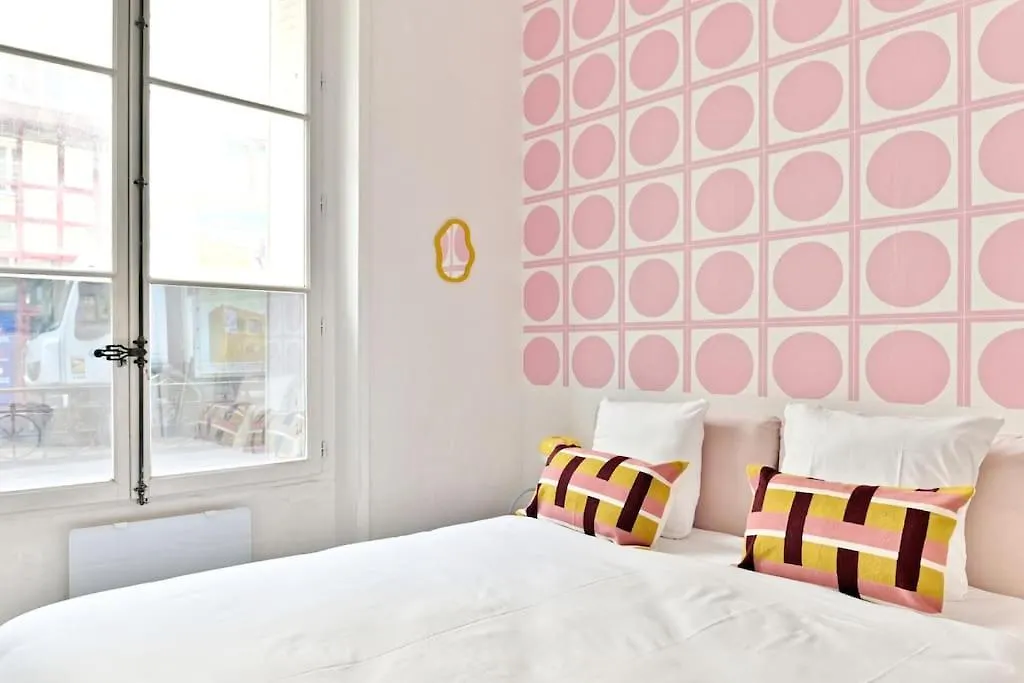 Studio Central Proche Vaugirard Paris